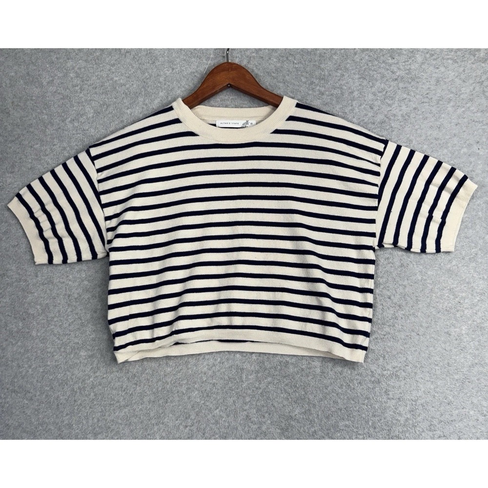 Altar'd State NWOT Stripe Crop Knit Top Size M Cream‎ Navy Viscose Boxy EUC